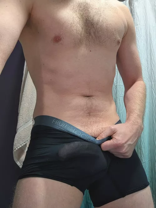 Cant contain it anymore 💦