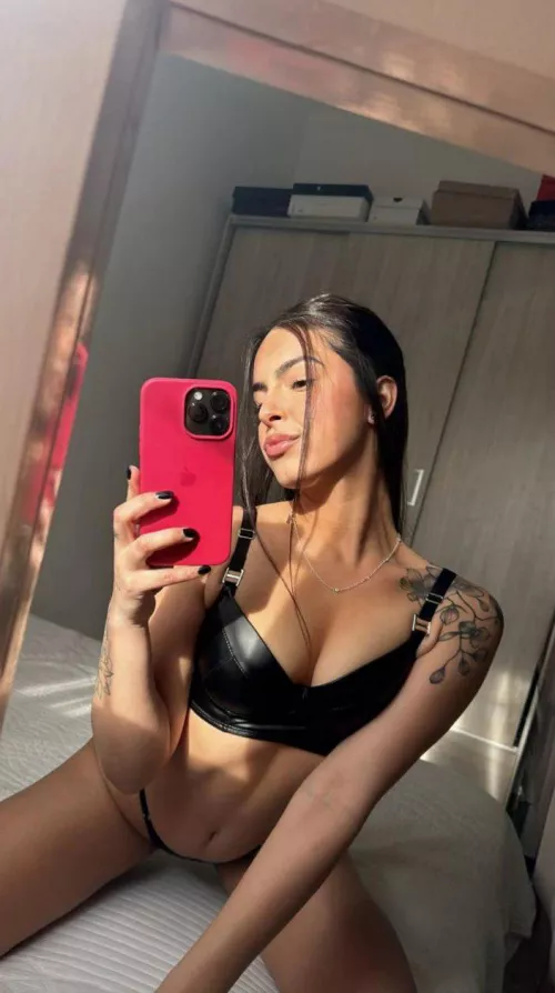 is this what you would've expected to see under my school outfit...? [F18]