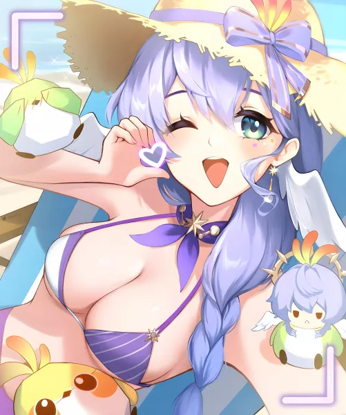 Robin's cute selfie with origami birds