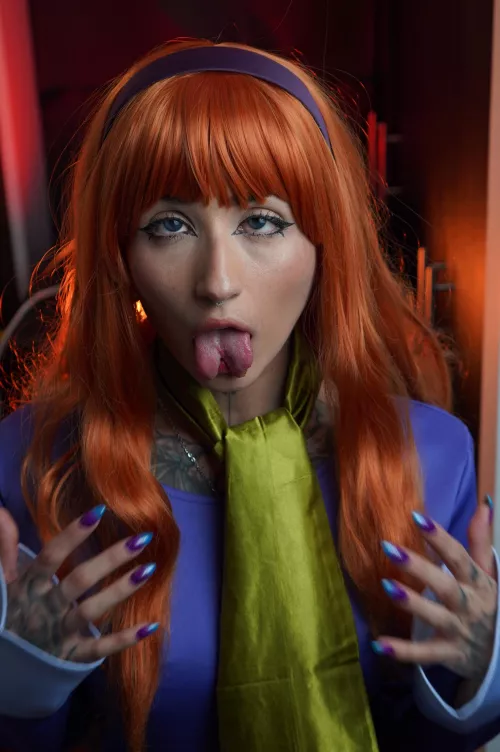 Wanna punish a cute Daphne