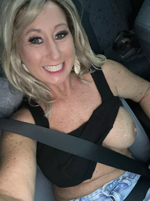  Blondes do have more fun 