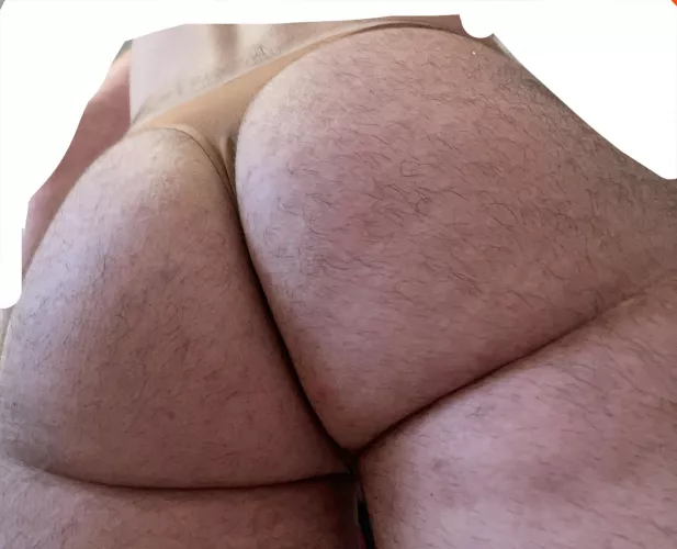 God dam I’m horny. Who’s up? Who’s fun 😈m24