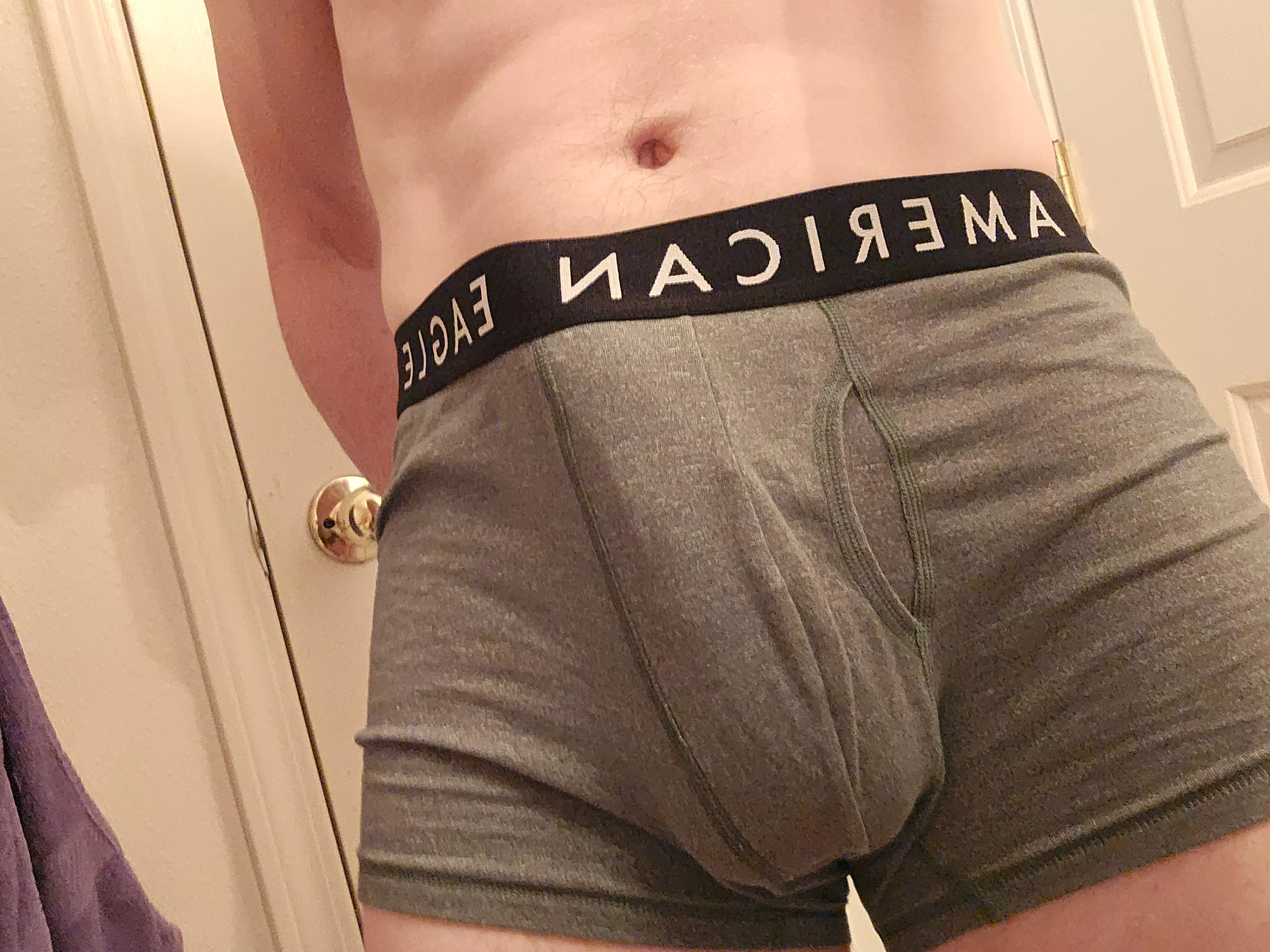 Really trusting this waistband...