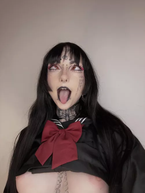 Sempai, I'm waiting for you 