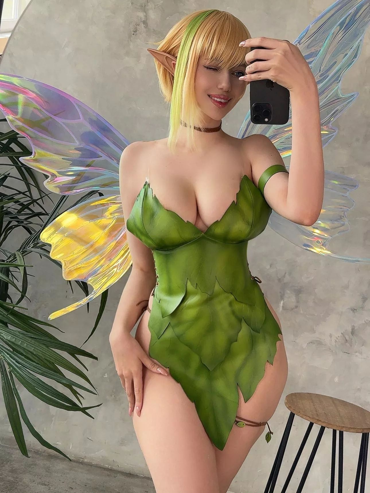 Tinkerbell cosplay by Alina Becker 