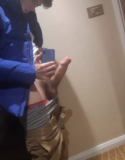 Your boyfriend is smaller than a guy half his age? Wow (19)