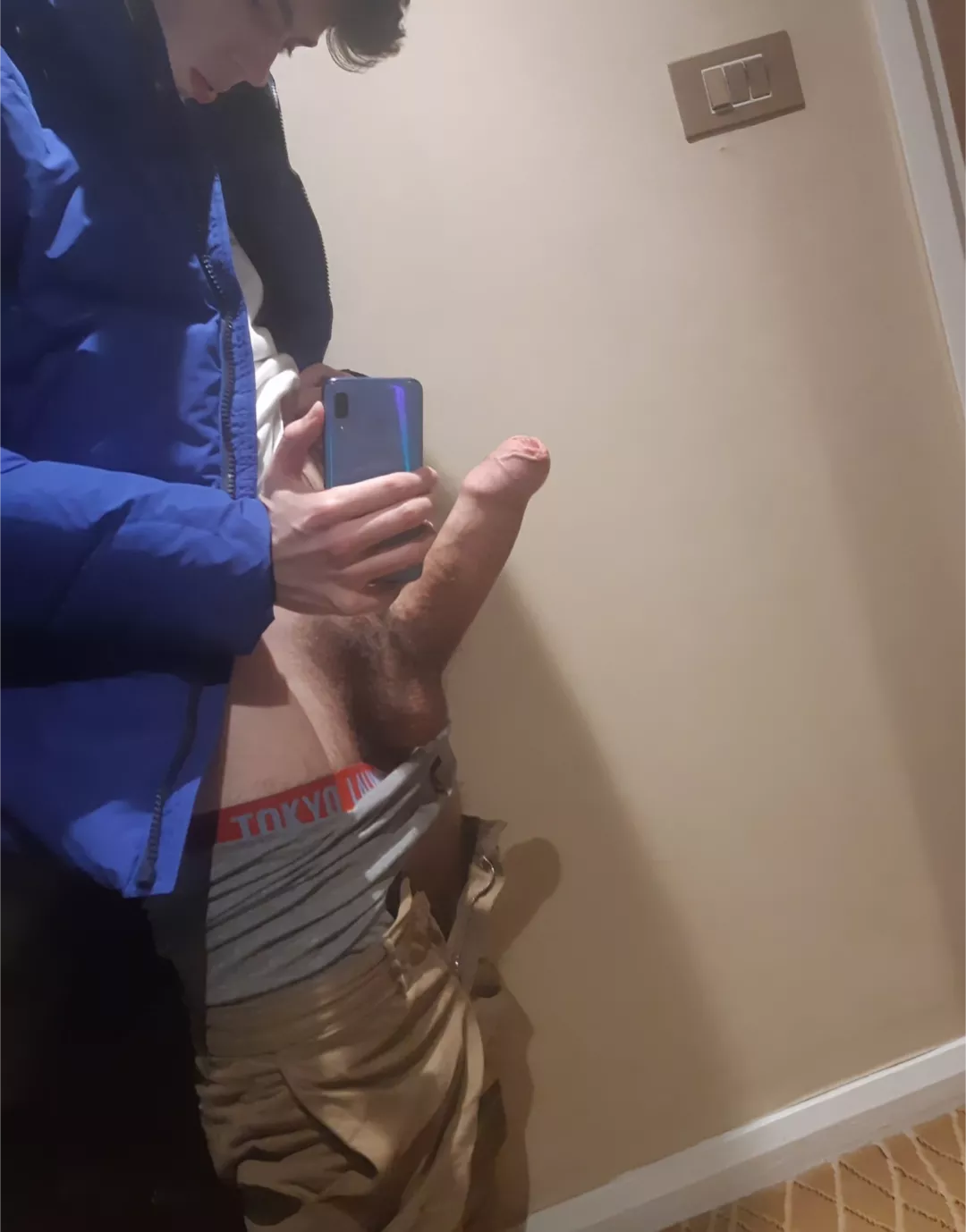 Your boyfriend is smaller than a guy half his age? Wow (19)