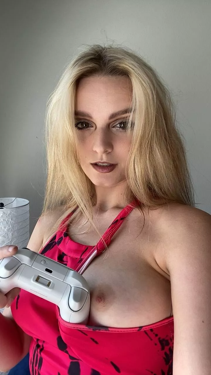 How could we use this controller in bed? 