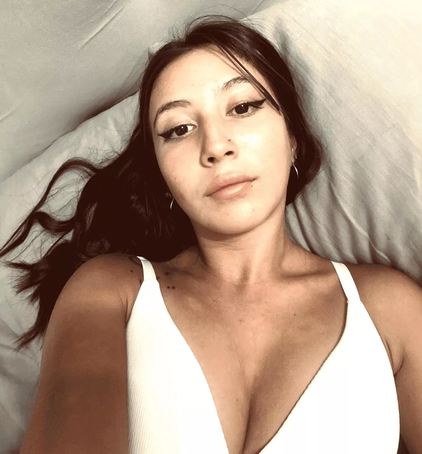 I heard that taking a lots of cum on face makes a girl more prettier. Is that true?