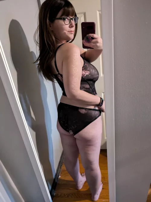 Set makes me [f]eel like a goth princess which has been my vibe since I was 15 tbh 😂