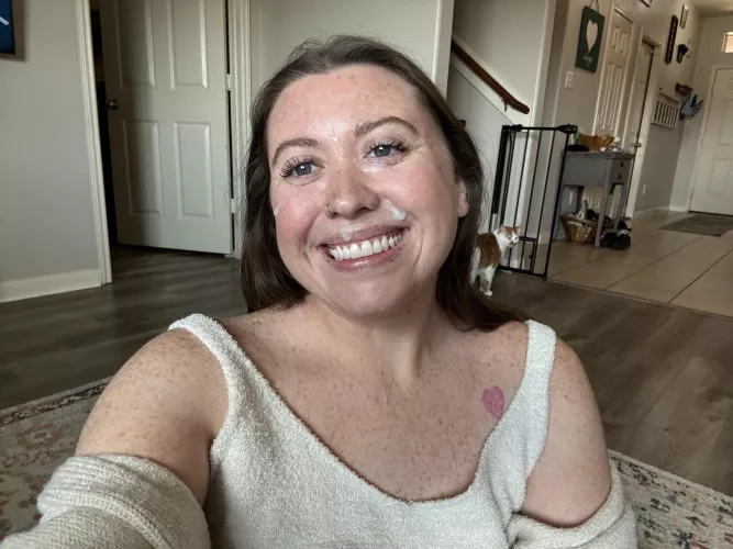 Cum always puts a smile on my face 