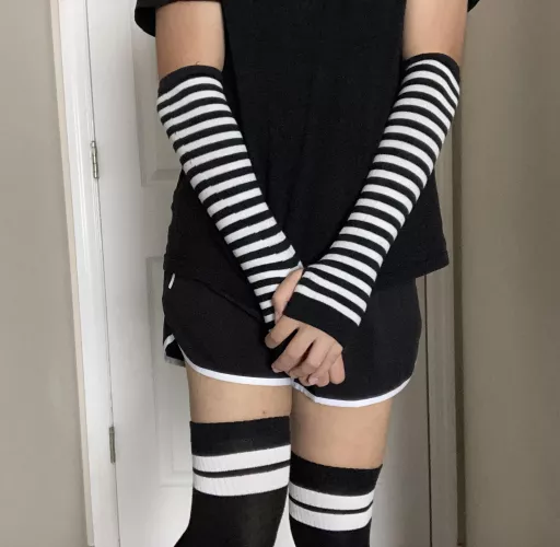 feeling cute in this one uwu