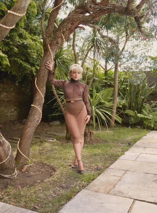 Florence Pugh showing her goods