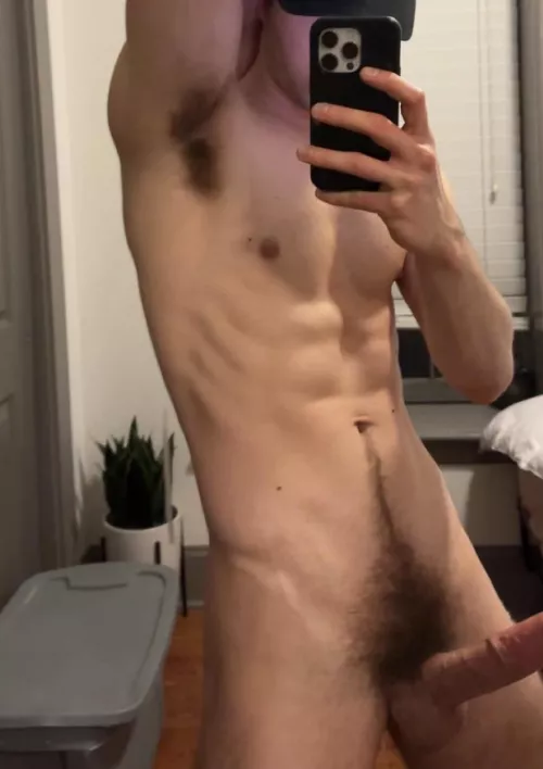 Fuck dude I ran out of deodorant last week and my pits are so ripe, wanna come put ur face in them?