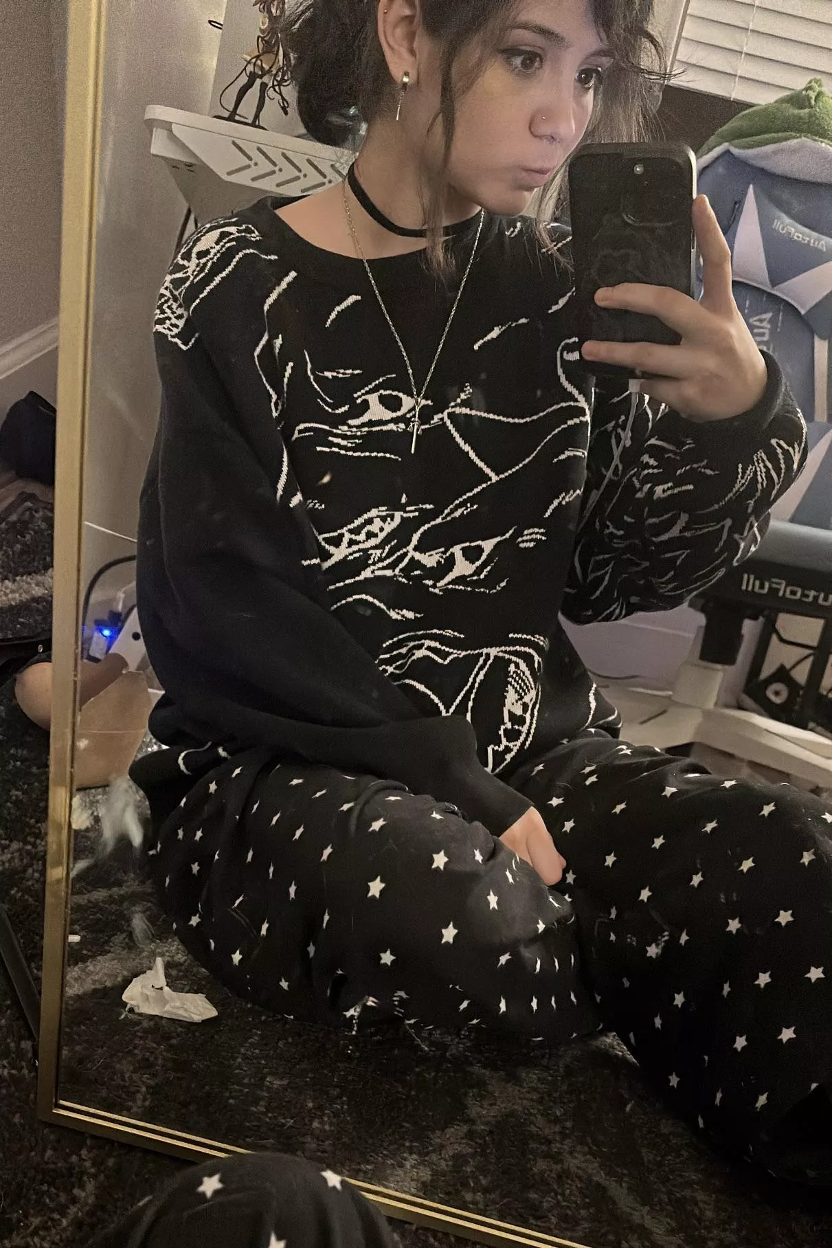 heyo, my insta's @figgypupz ;3