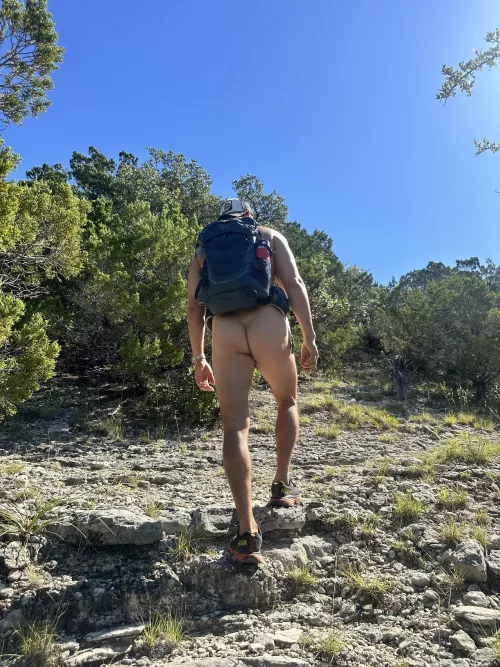 Hiking Hippie Hollow