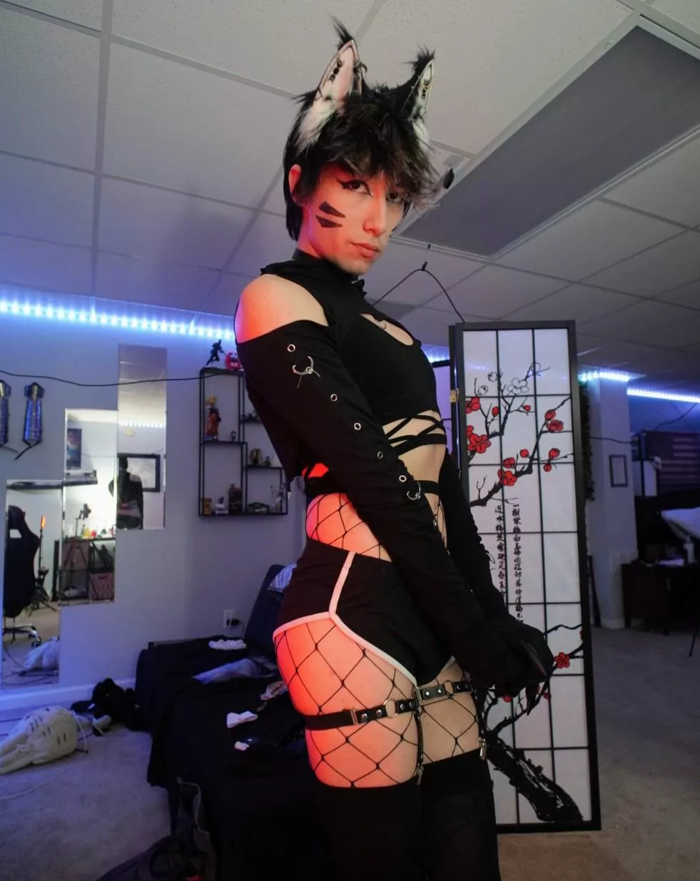 My outfit for staying home & playing video games all day :3