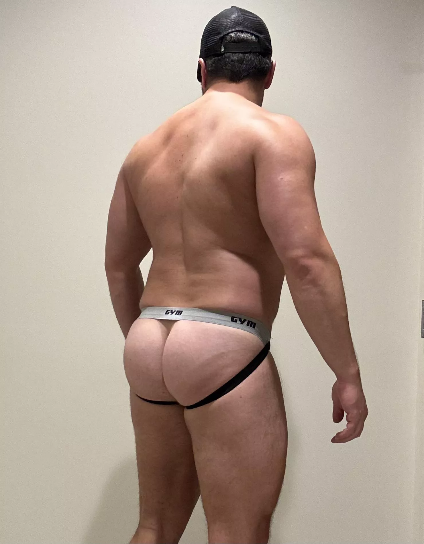 Need a buddy in Seattle 