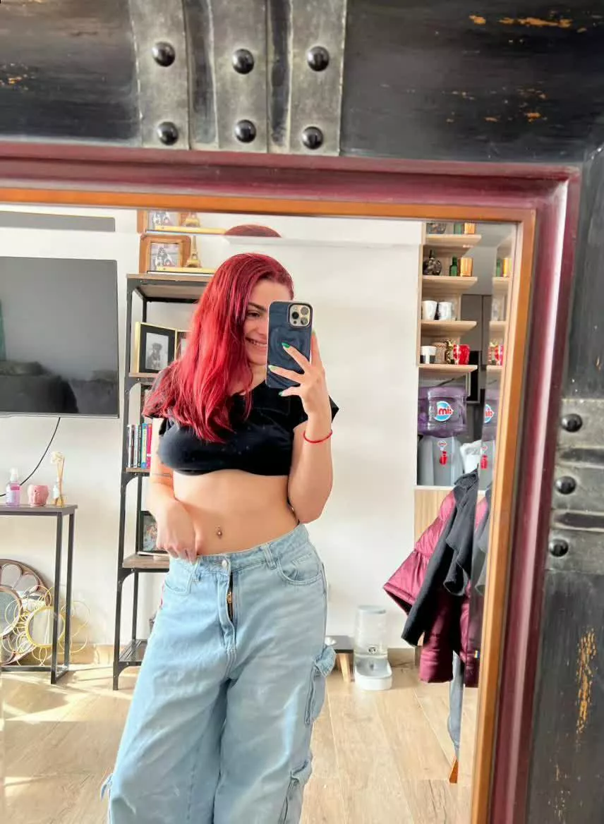 Never really a fan of pants, anyway i hope you like my fit