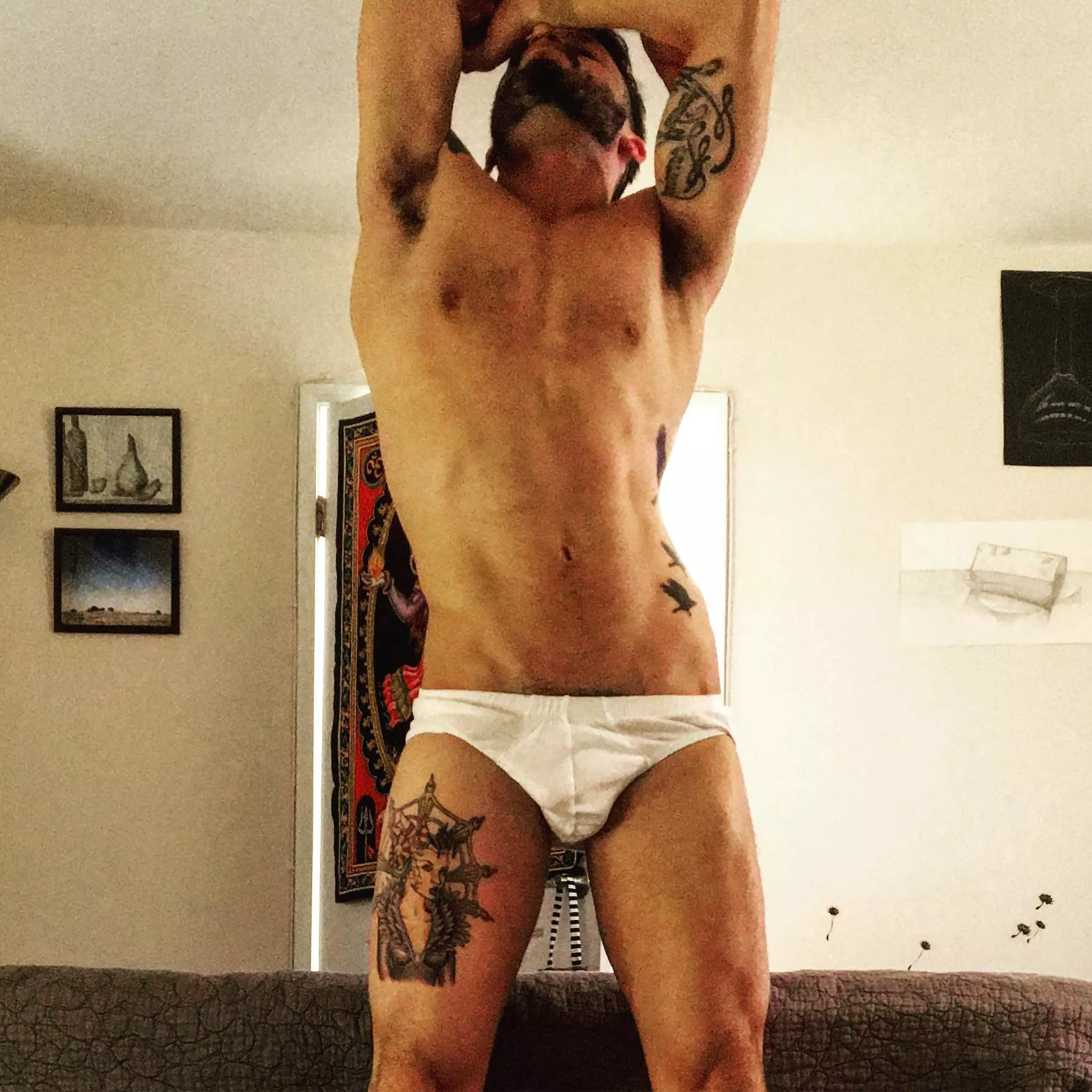 So much to sniff, so little time 😉