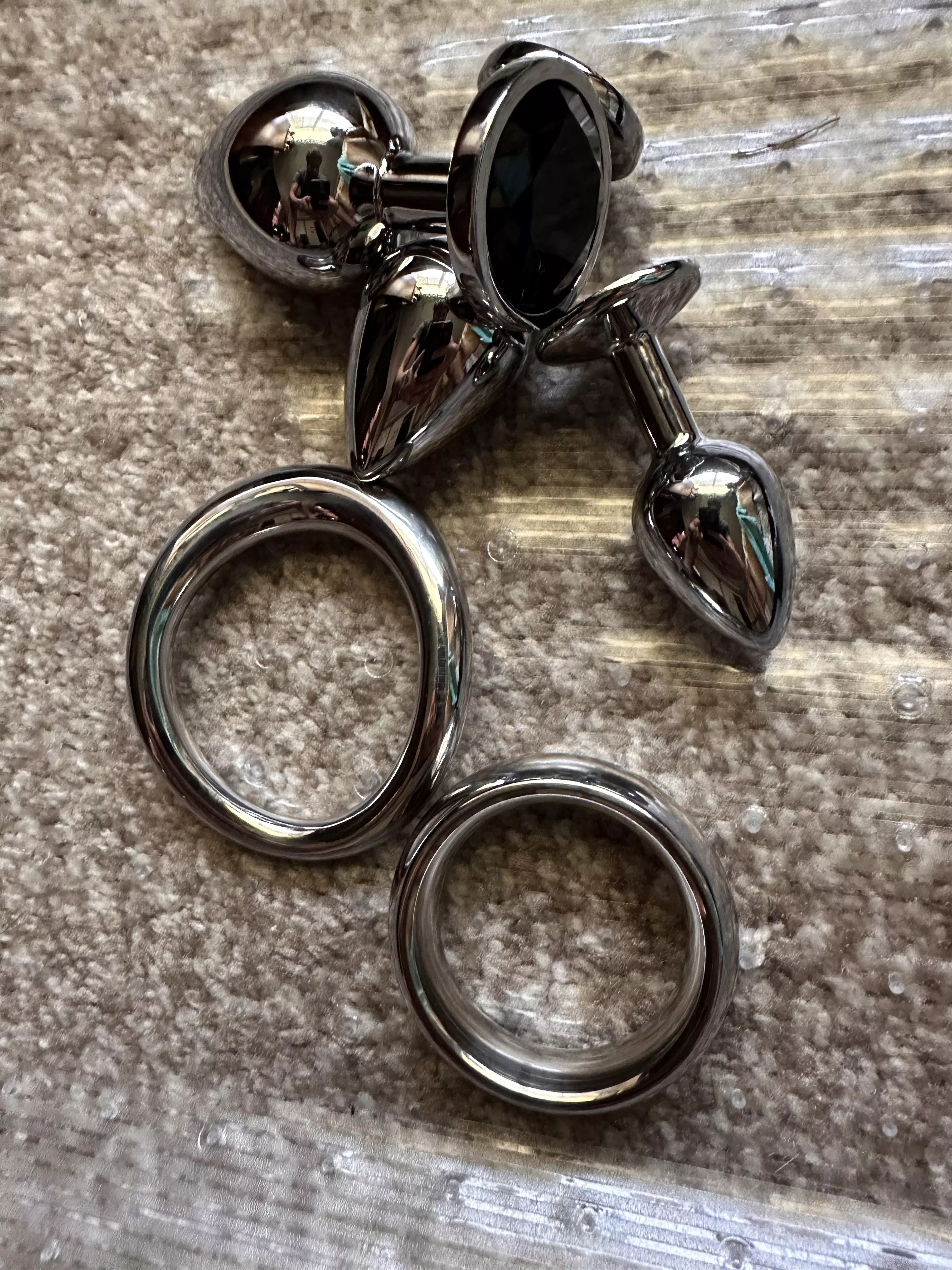 Suprise in the mail. I think the circular cock ring is too small 1.75 inc. I’m shocked I think I need to try a 2 inch. I have huge balls and I don’t think I can fit my junk in that. 