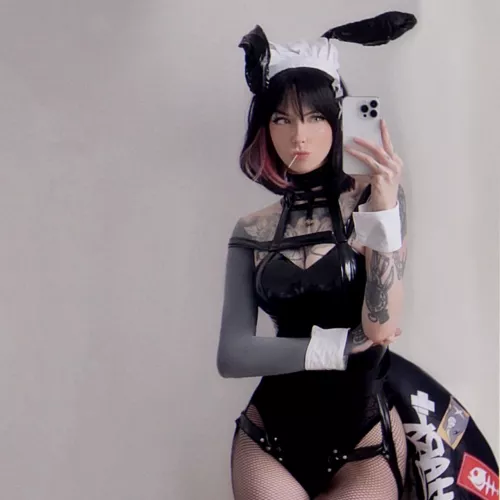 bunny ellen by Lunara_Fawn 🦈