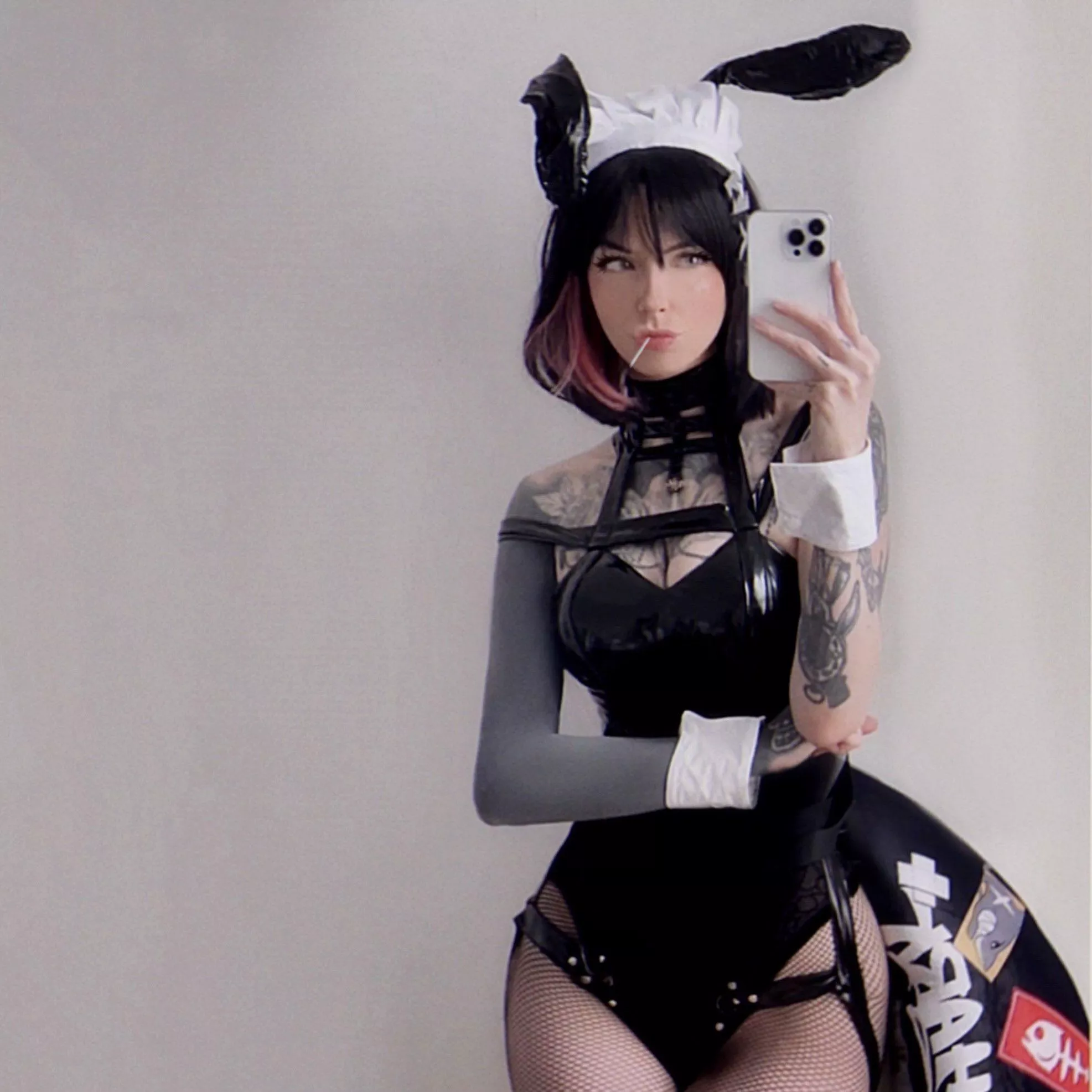 bunny ellen by Lunara_Fawn 🦈