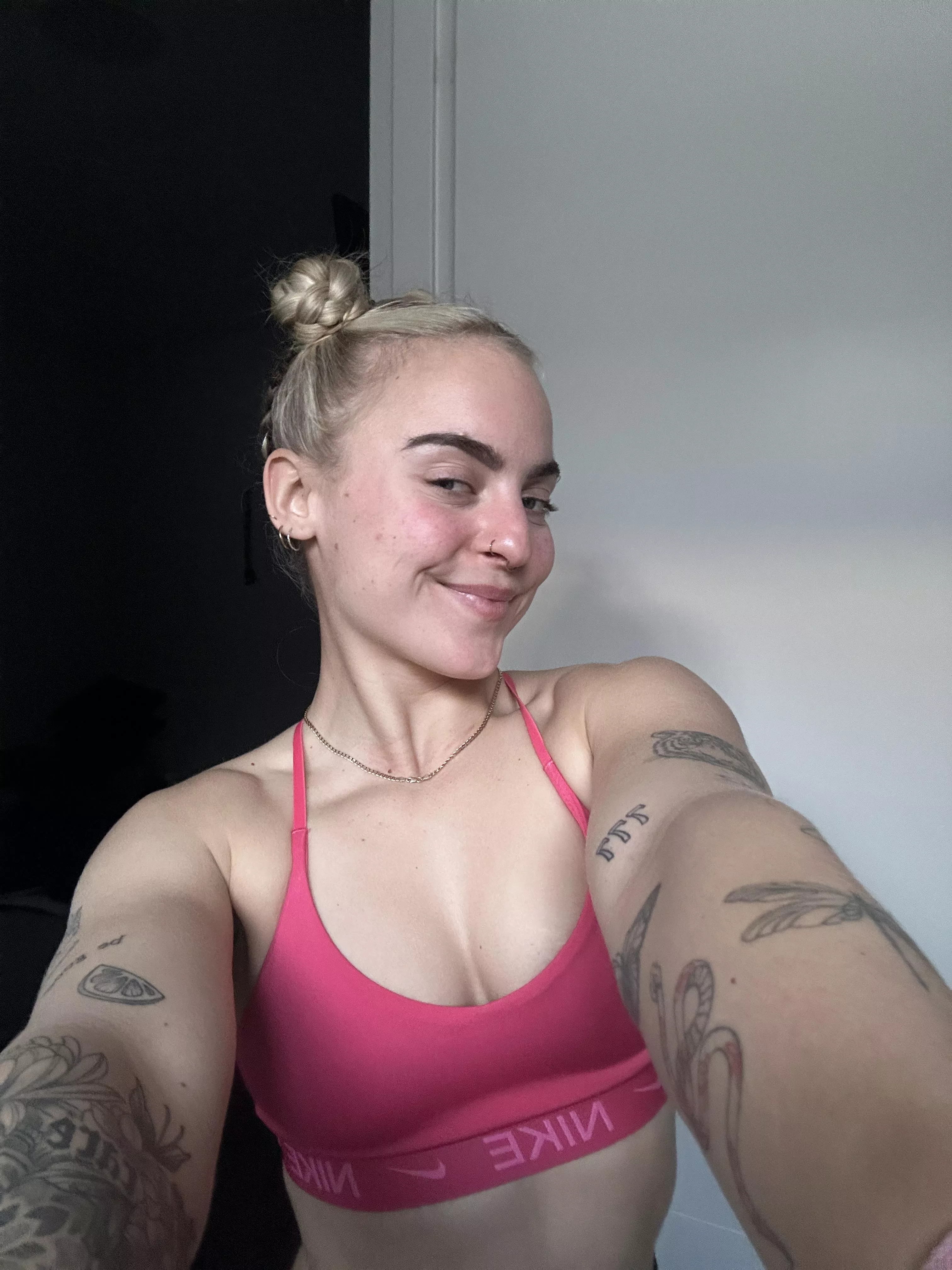 Cum workout with me ;)