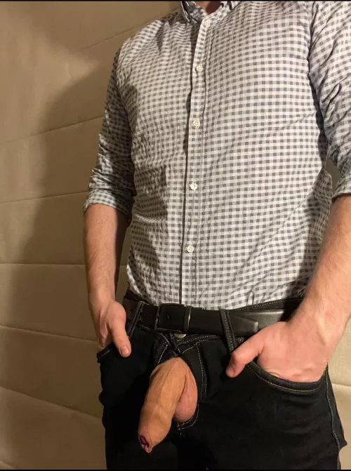 Do you like a bit of Aussie skin? 