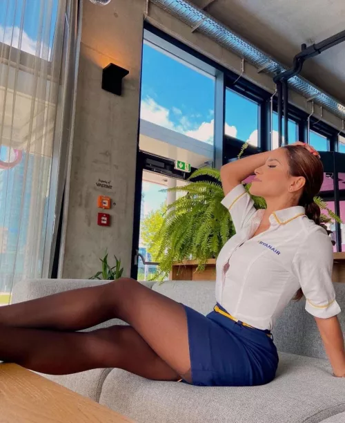 Ryanair girl