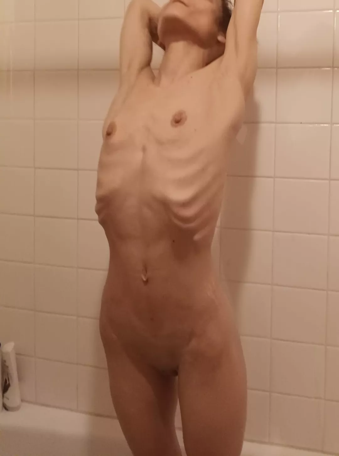 Shower stretches 😏