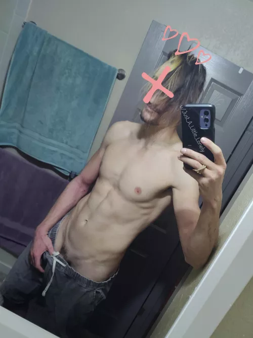 Abs are easy when you're lanky 