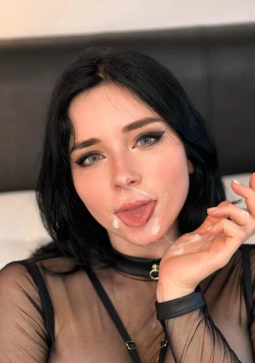 absolutely drowmed in cum