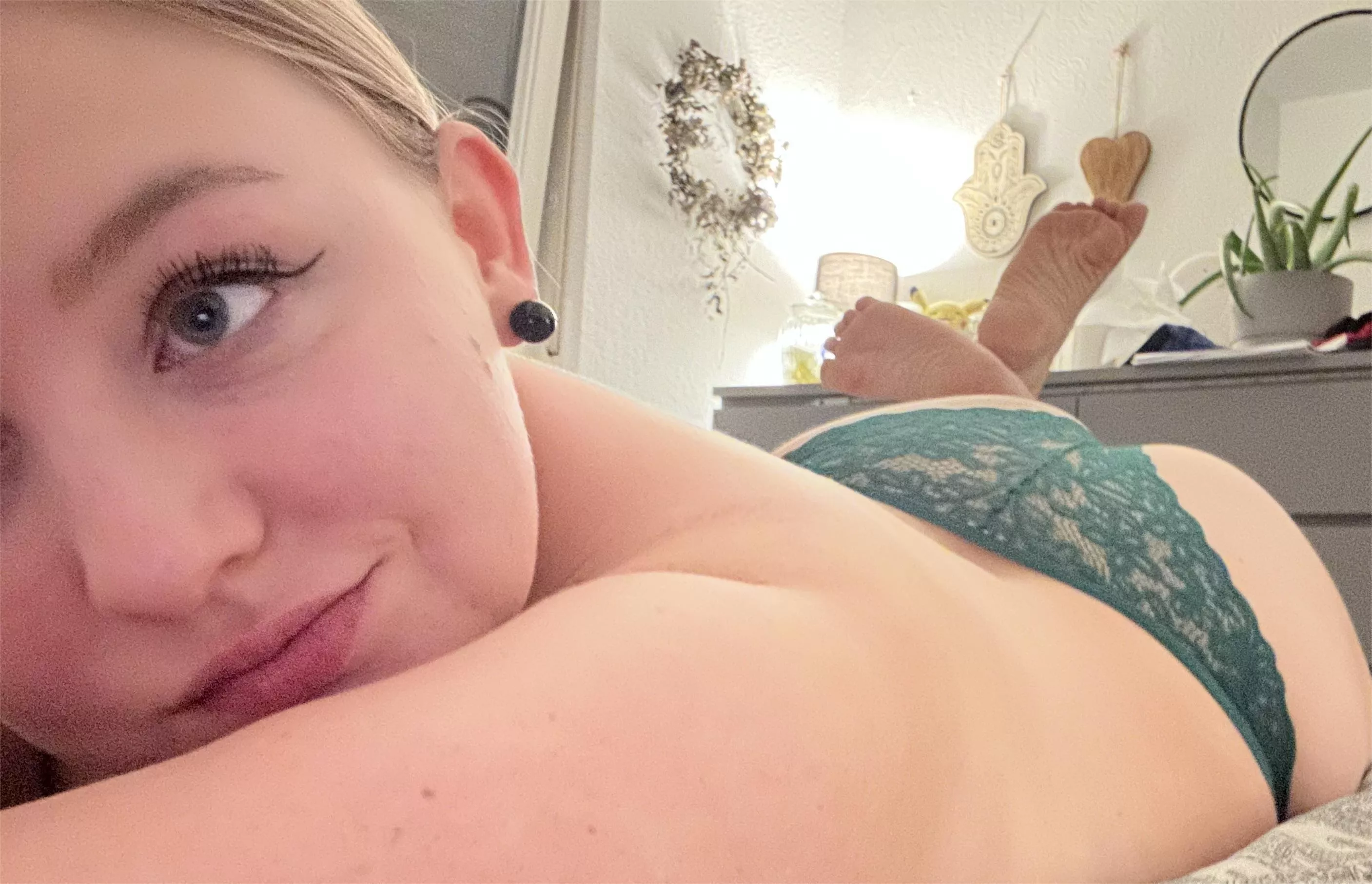 I want to drizzle chocolate syrup down your body and lick every little bit off, working my way down
lower and lower until the real fun begins.