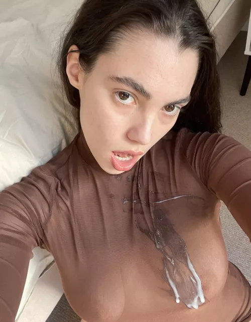 I would like more sperm and to get it on my face