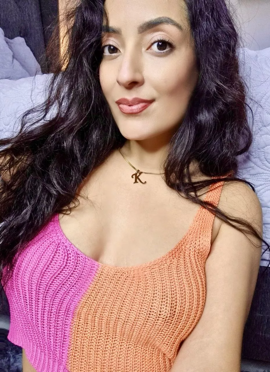 Life is cinnamon colored, tasty, restless and very daring