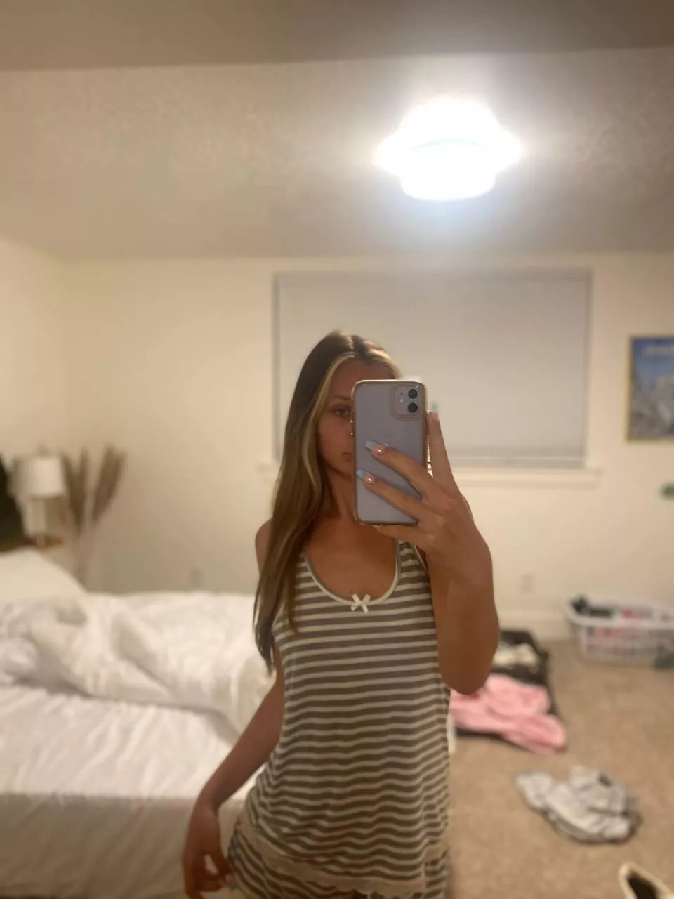 looking for someone to share my bed and cuddle with