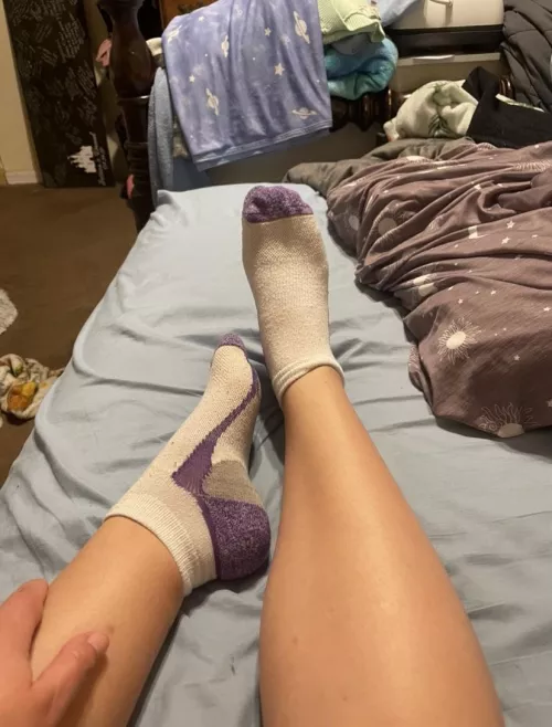 [Selling] Is purple your favorite color socks? If not, let me convince you why they should be 😉💜