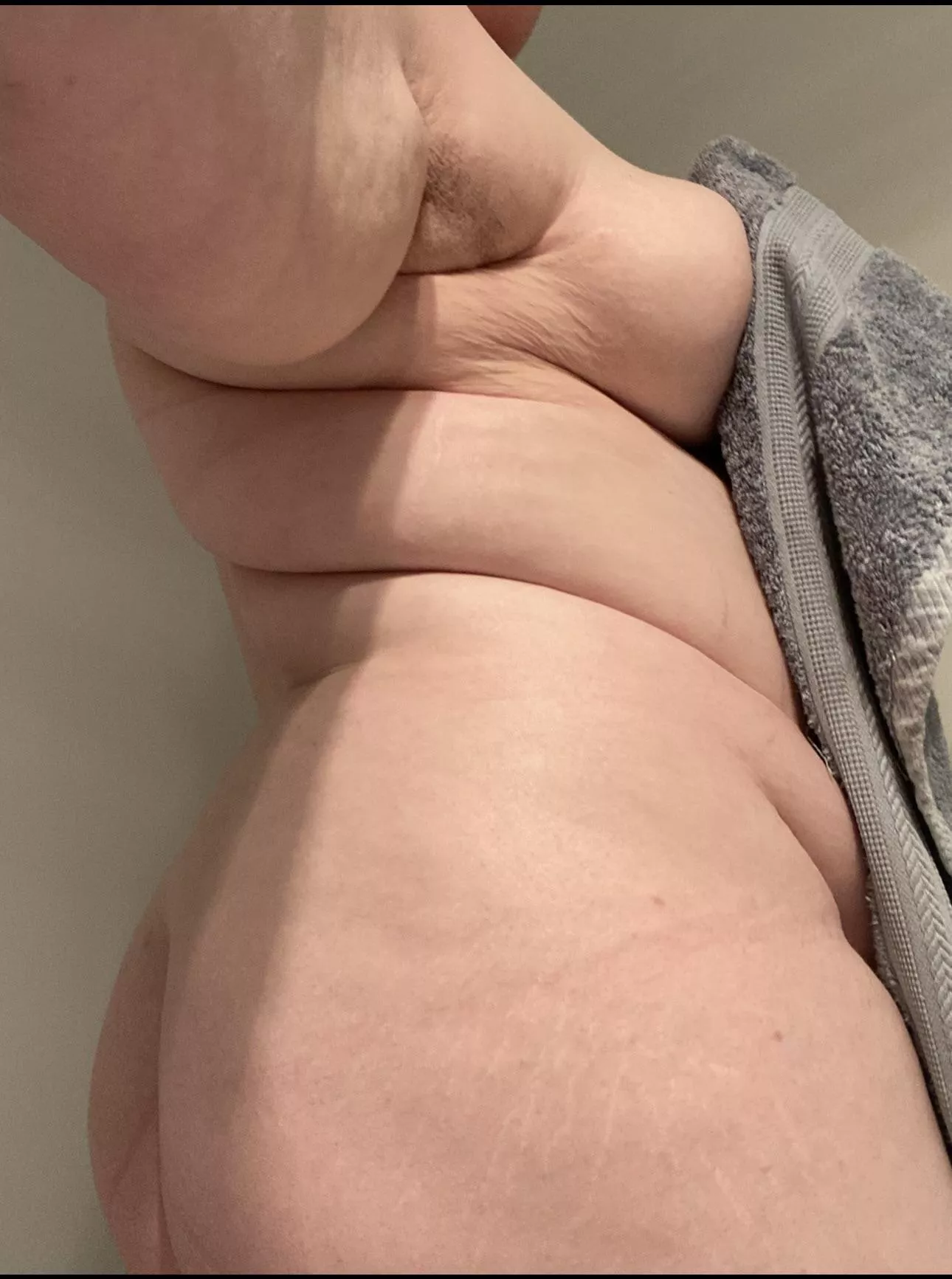 Some times I wonder if my boys like me showing off when their friends are here. 