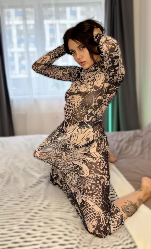 What will you do if this dick presses up against you from behind in a crowded elevator?