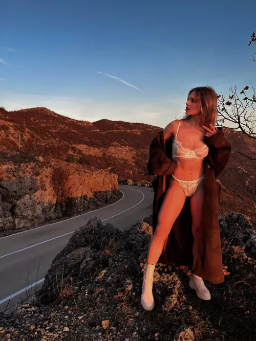 White lingerie looks amazing during golden hour 🥰