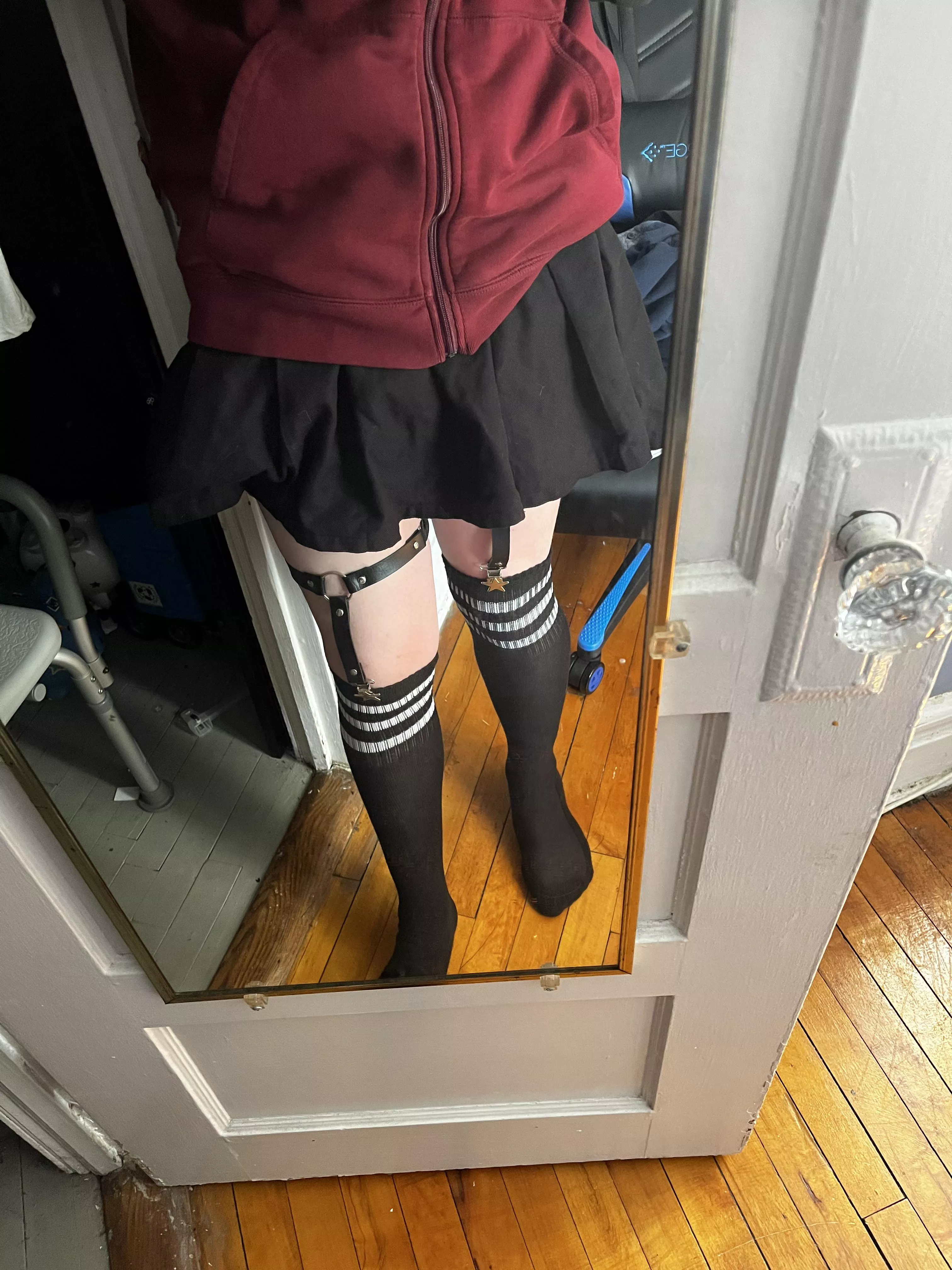 being straight must be soo boringg