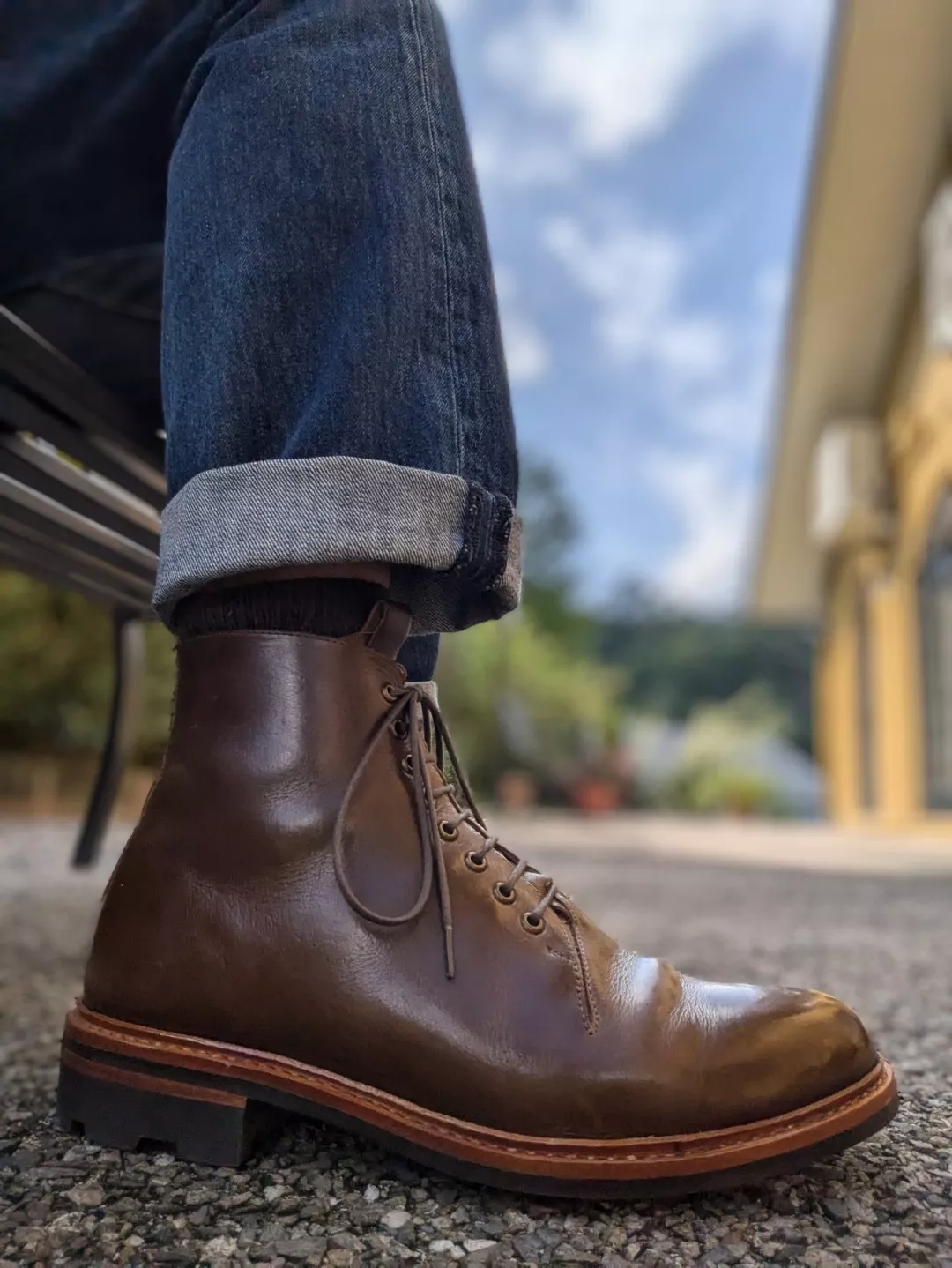 BLKBRD wholecut service boot