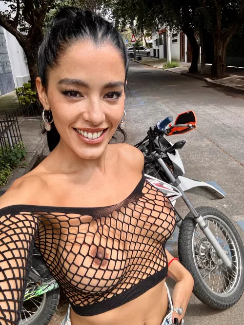 I would like to feel how you enjoy my blouse and fuck me on my motorcycle