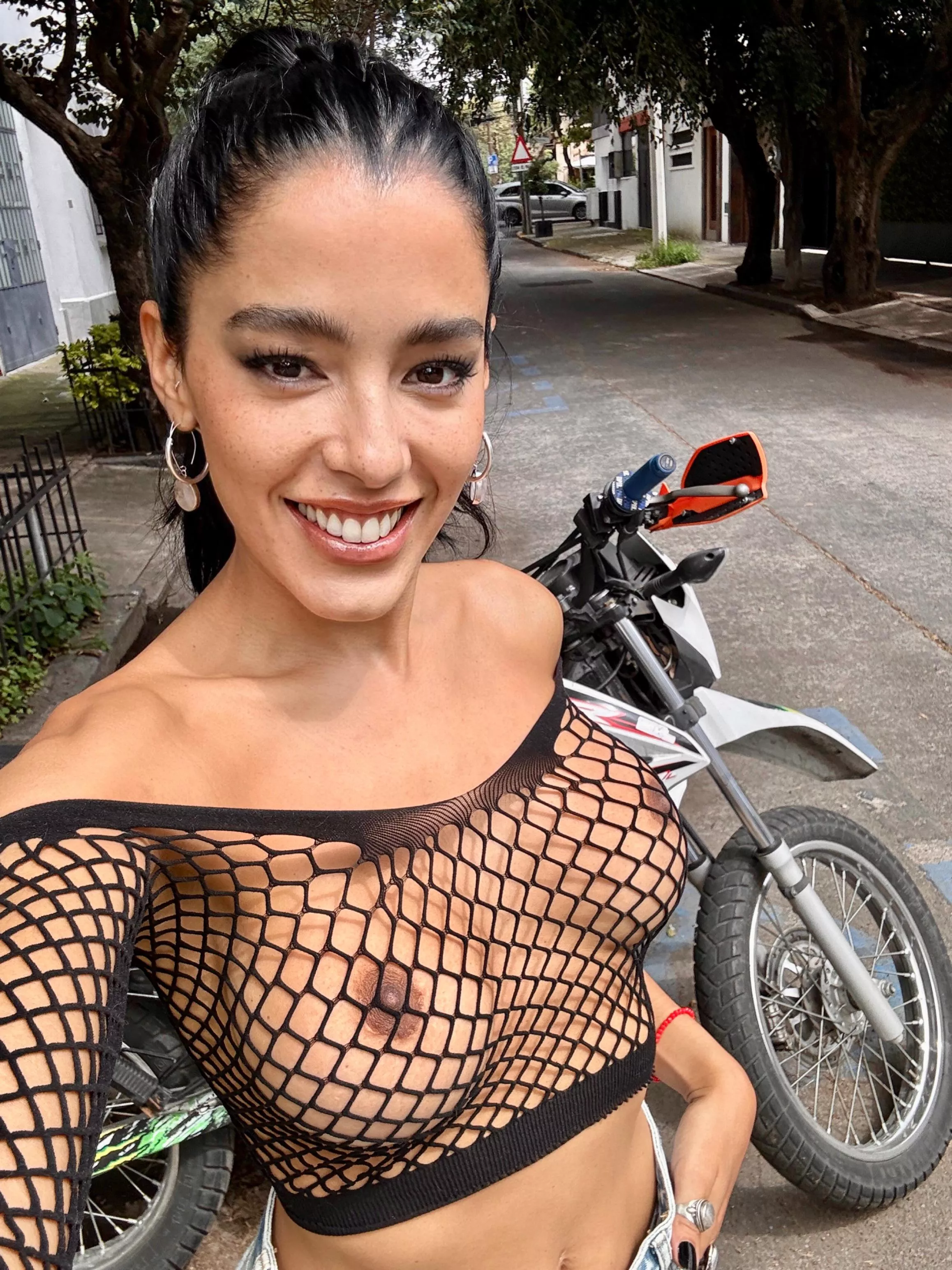 I would like to feel how you enjoy my blouse and fuck me on my motorcycle