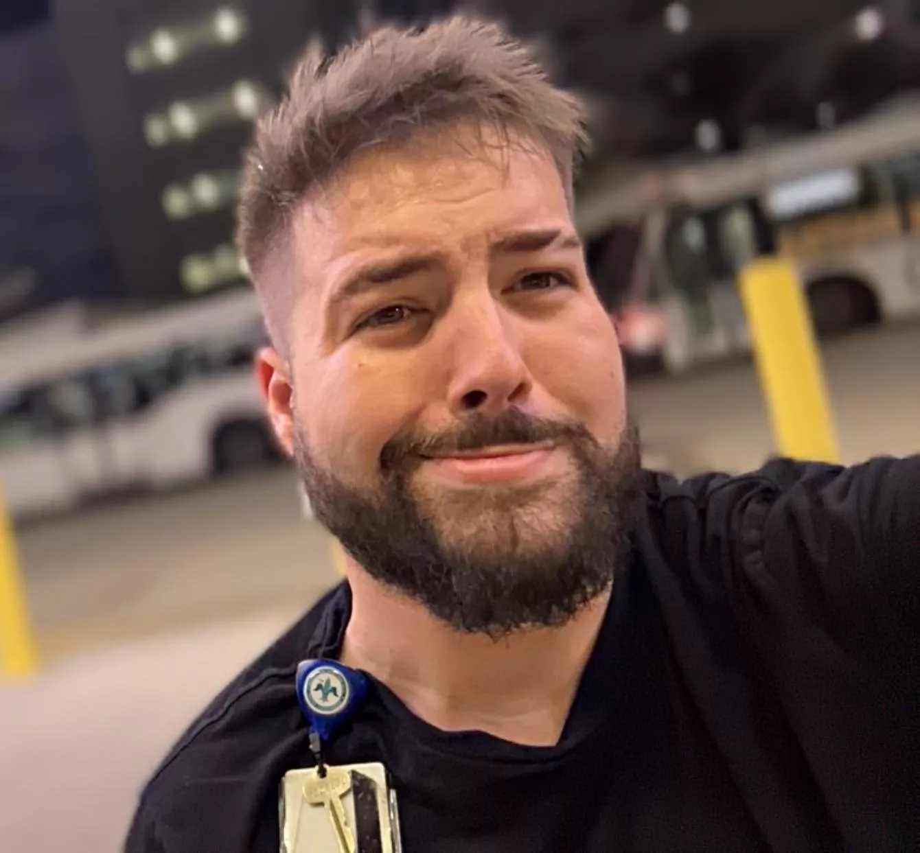 Just got off my shift and sweating bullets!! (I work at the airport.)