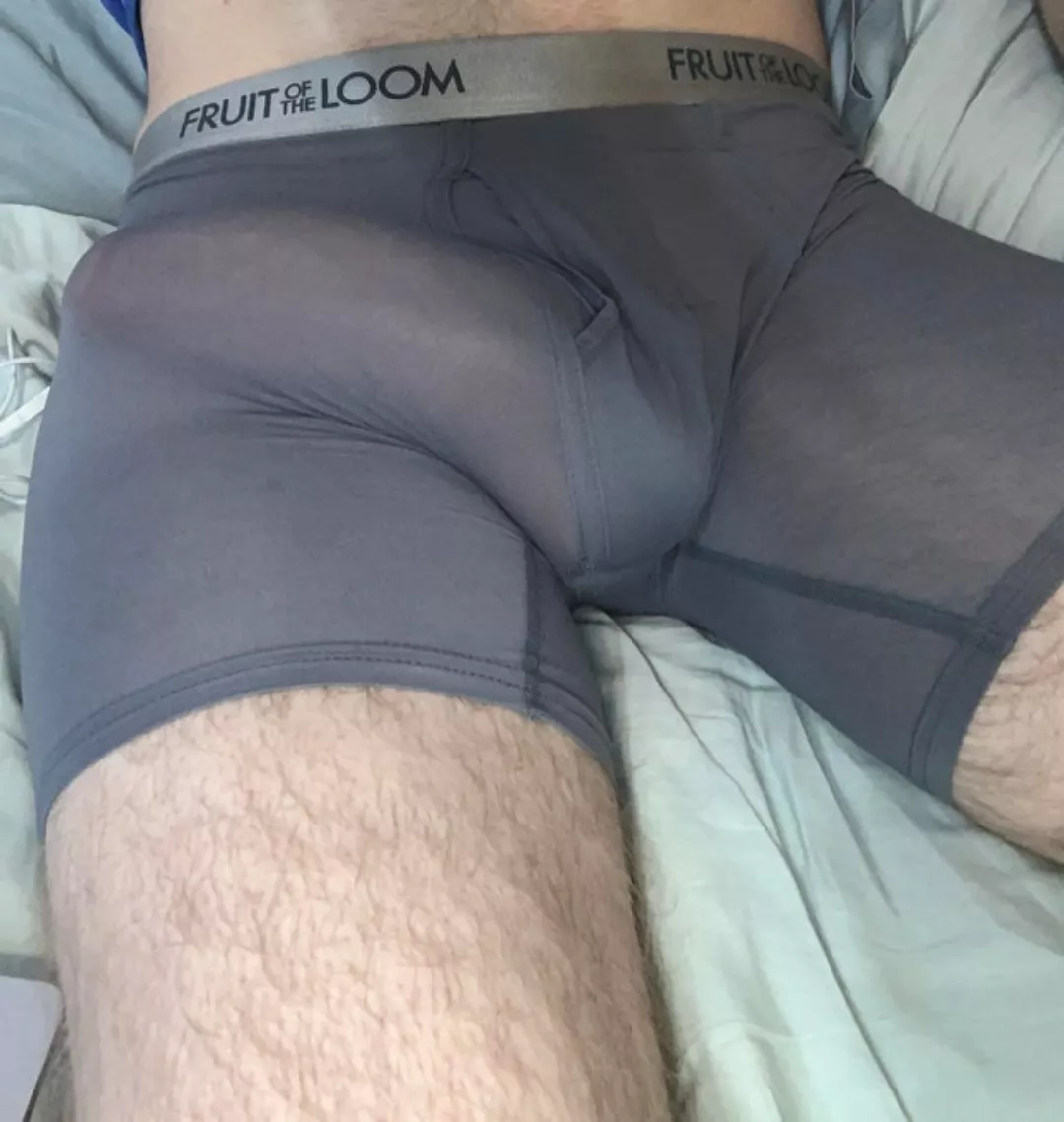 Sadly, my account got banned, so here we go again. I'm always in the mood to talk and show a bit more.