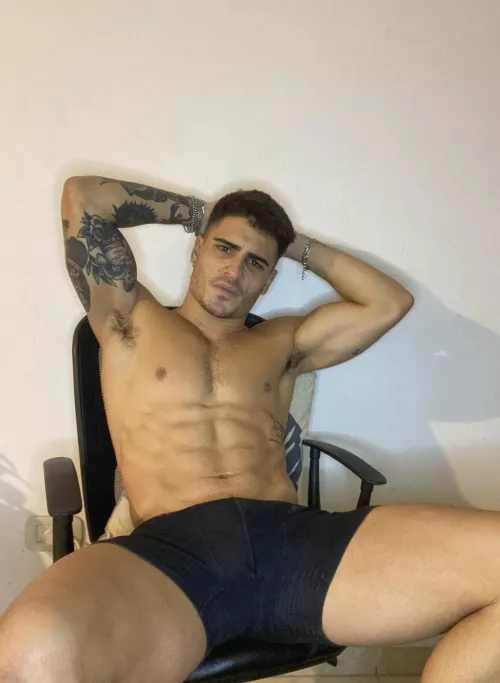 Want a peek inside my boxer briefs?