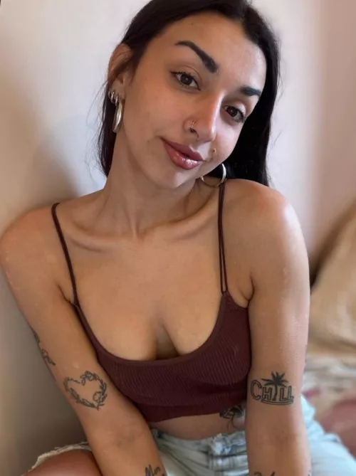 are you into brunettes like me?