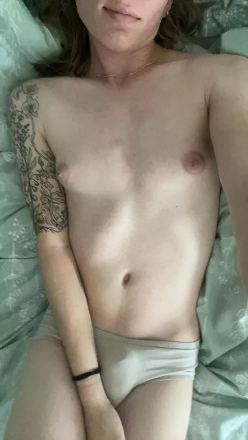 Can small tits get small bites? 